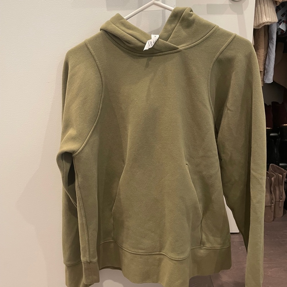 Brand New Lululemon pullover